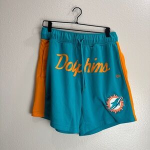 New Era Miami Dolphins Shorts Vintage Size Large
